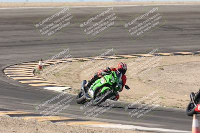 media/Oct-30-2025-Racers Edge (Thu) [[dabbdaf680]]/3-B Group/Session 2 (Bowl Exit)/